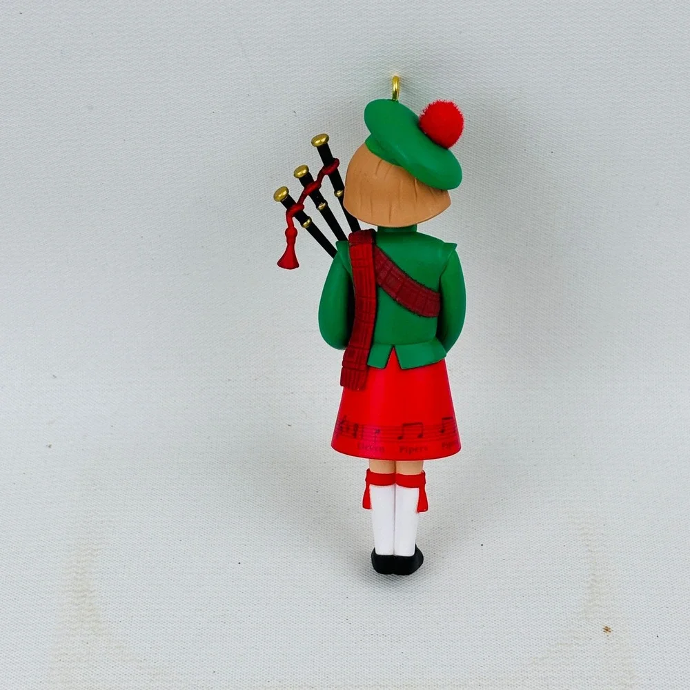 Hallmark Twelve Days of Christmas‎ Eleven Pipers Piping Keepsake Ornament 2021